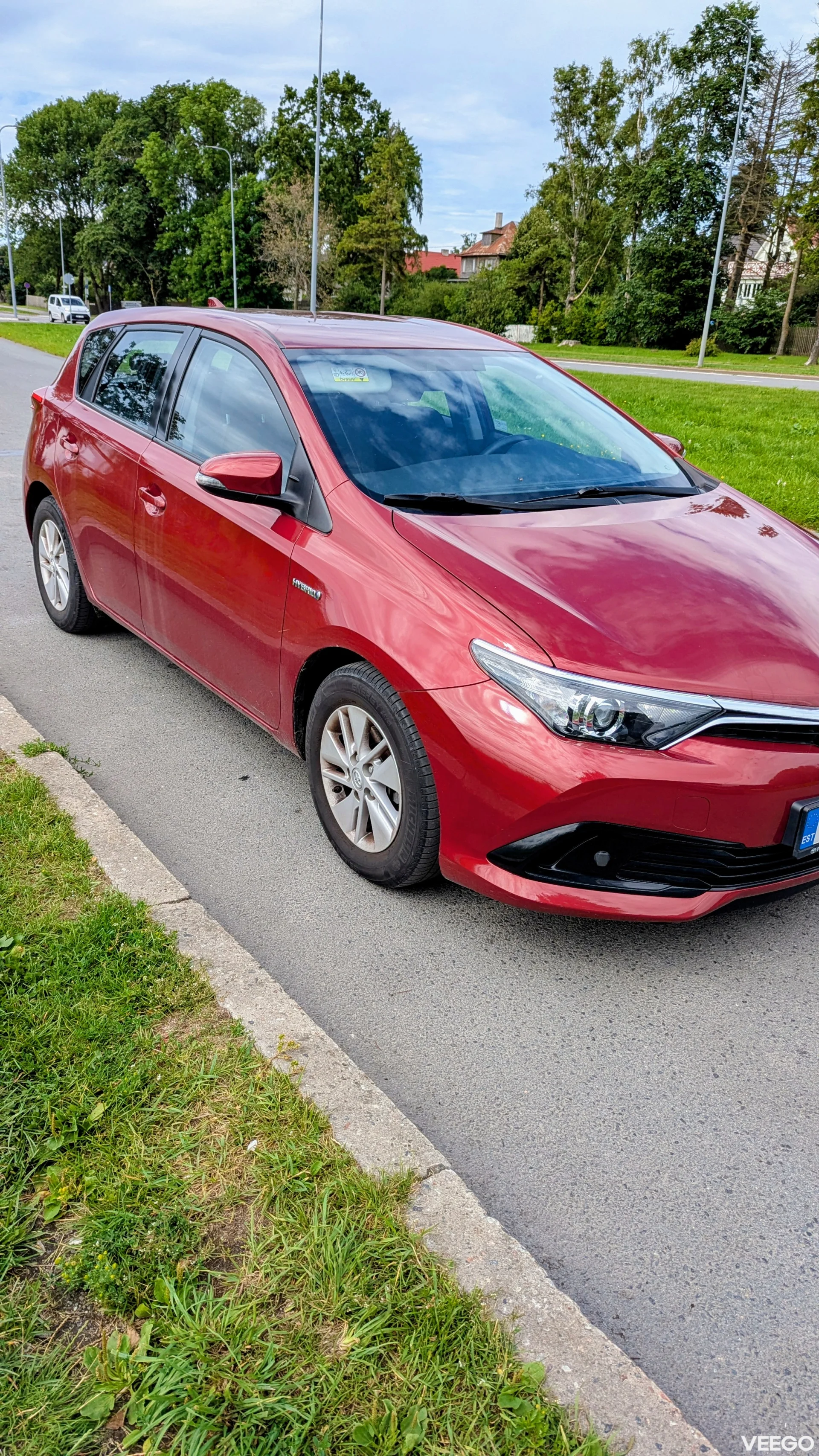 Toyota Auris NOVC-HEV 1.8 73kW