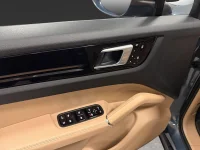 Porsche Cayenne E-Hybrid Coupé 462HK/Sportavgas/14-Vägs/Drag 340kW thumbnail