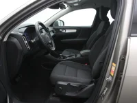 Volvo XC40 2 110kW thumbnail
