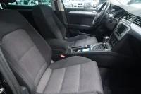 Volkswagen Passat  R-Line 4Motion Comfortline TDi 2 110kW thumbnail
