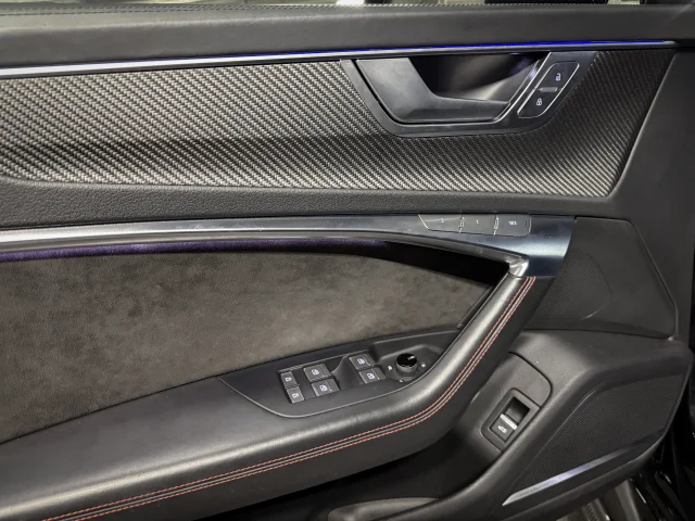 Image of Audi RS 6 Avant 4.0 441kW
