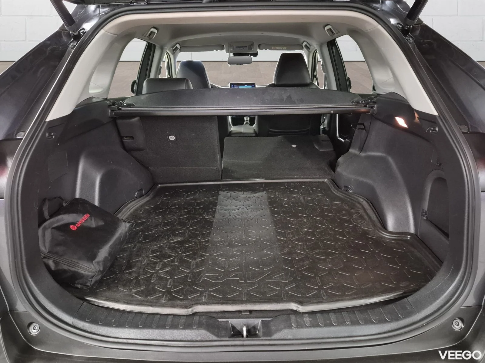 Toyota RAV4 Luxury Plus AWD 2.5 131kW