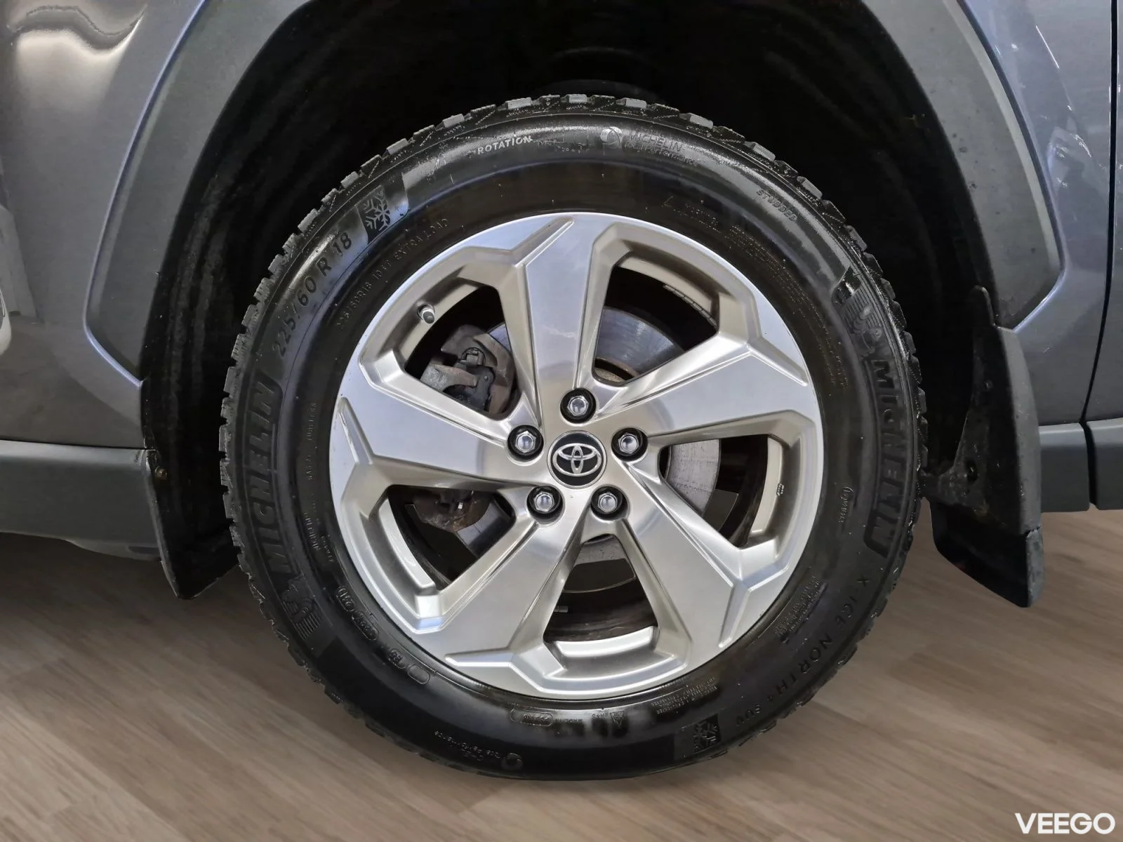 Toyota RAV4 Luxury Plus AWD 2.5 131kW