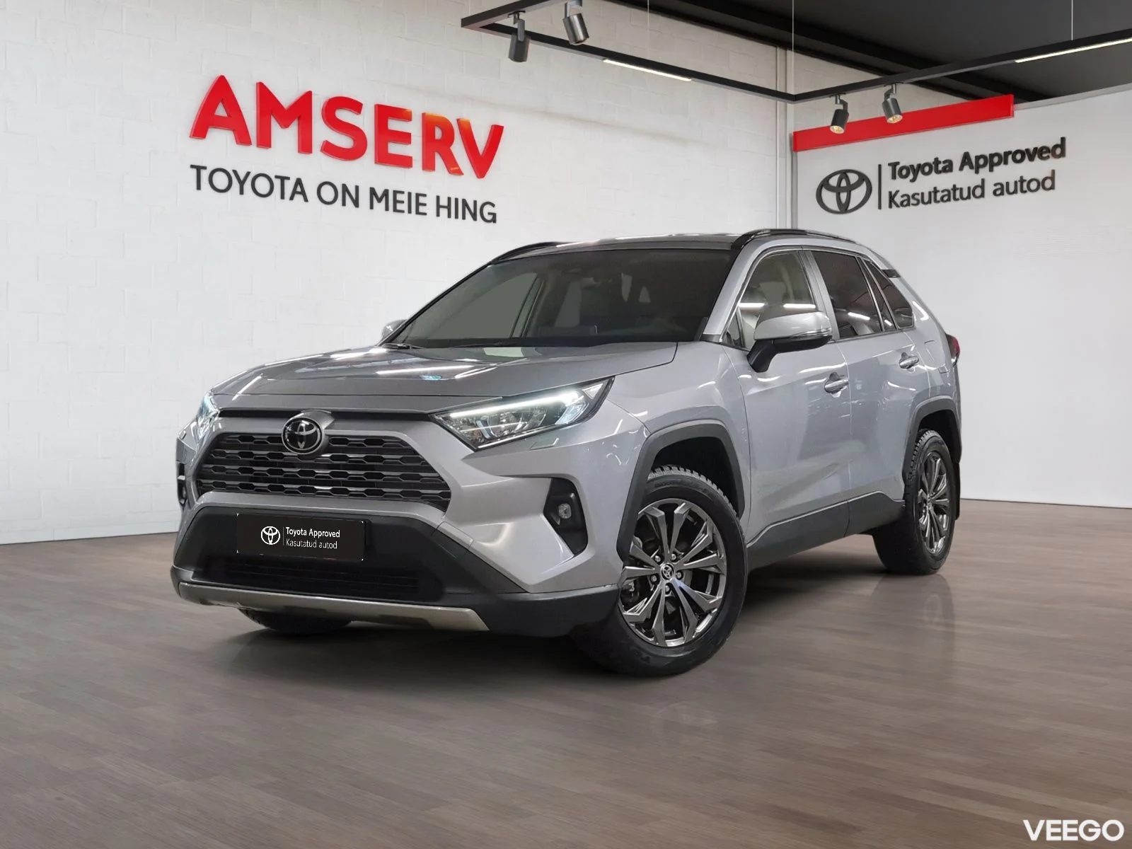 Toyota RAV4 Luxury Plus 2 129kW