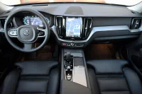 Volvo XC60 AWD H&K ULTRA DARK INTELLI SAFE XENIUM 2 293kW thumbnail