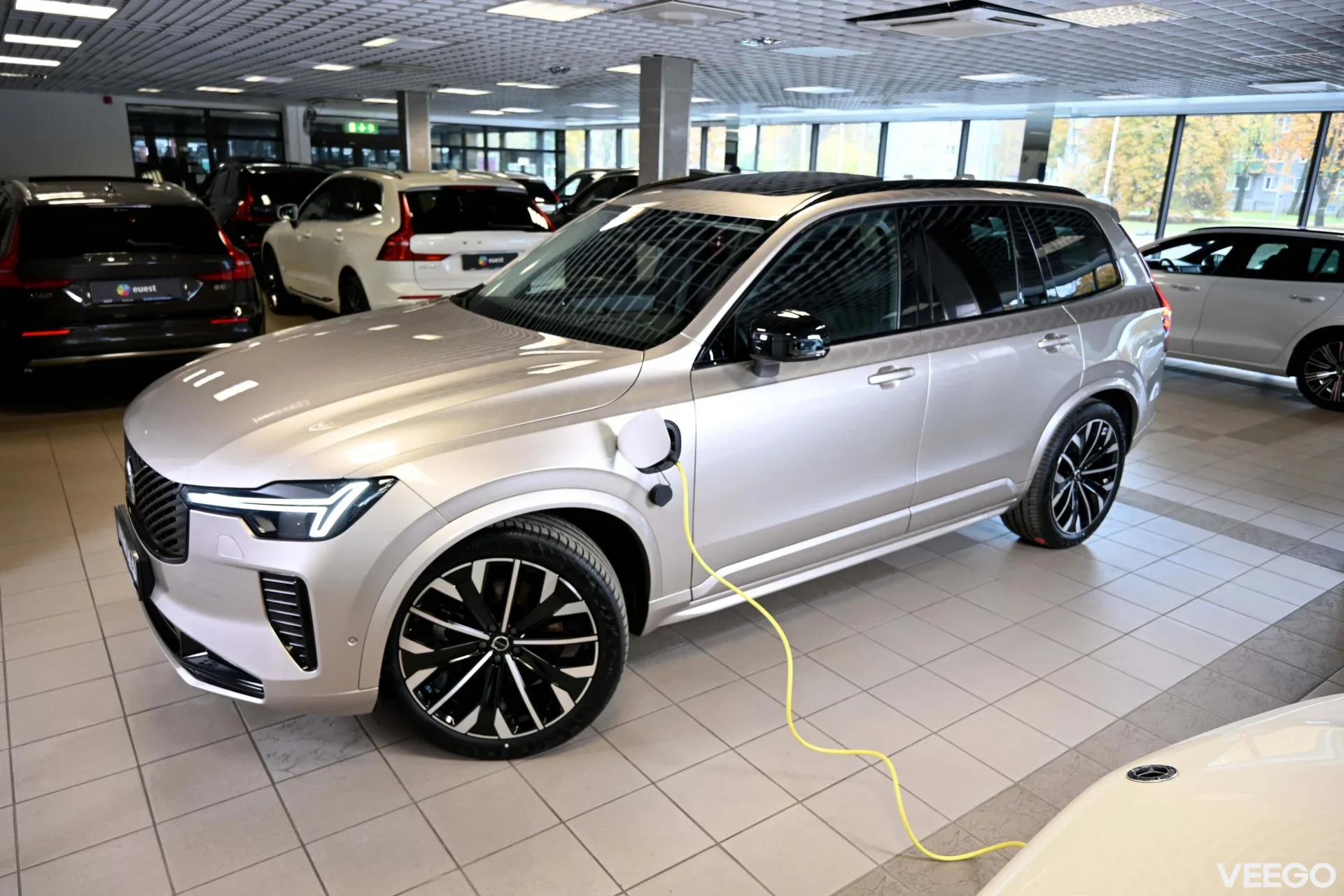 Volvo XC90 T8 TWIN ENGINE AWD B&W 4C ULTRA DARK INTELLI SAFE PRO MY26 2 335kW