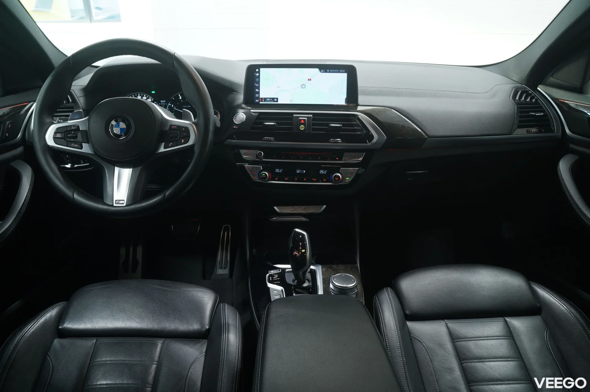 BMW X4 - 2 140kW
