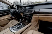 BMW 730 3.0 180kW thumbnail