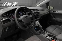 Volkswagen Touran 2.0 TDI DSG 150HK 7-Sits R-Line /Drag/Värm 110kW thumbnail