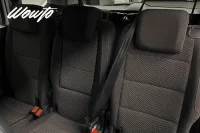 Volkswagen Touran 2.0 TDI DSG 150HK 7-Sits R-Line /Drag/Värm 110kW thumbnail