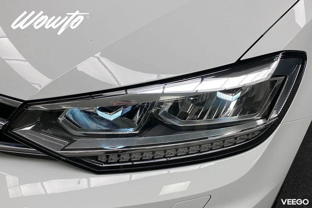 Volkswagen Touran 2.0 TDI DSG 150HK 7-Sits R-Line /Drag/Värm 110kW