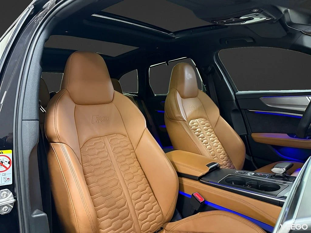 Audi RS 6 Avant 600HK /Night Vis /Kolfiber /Pano /Sv-Såld 441kW