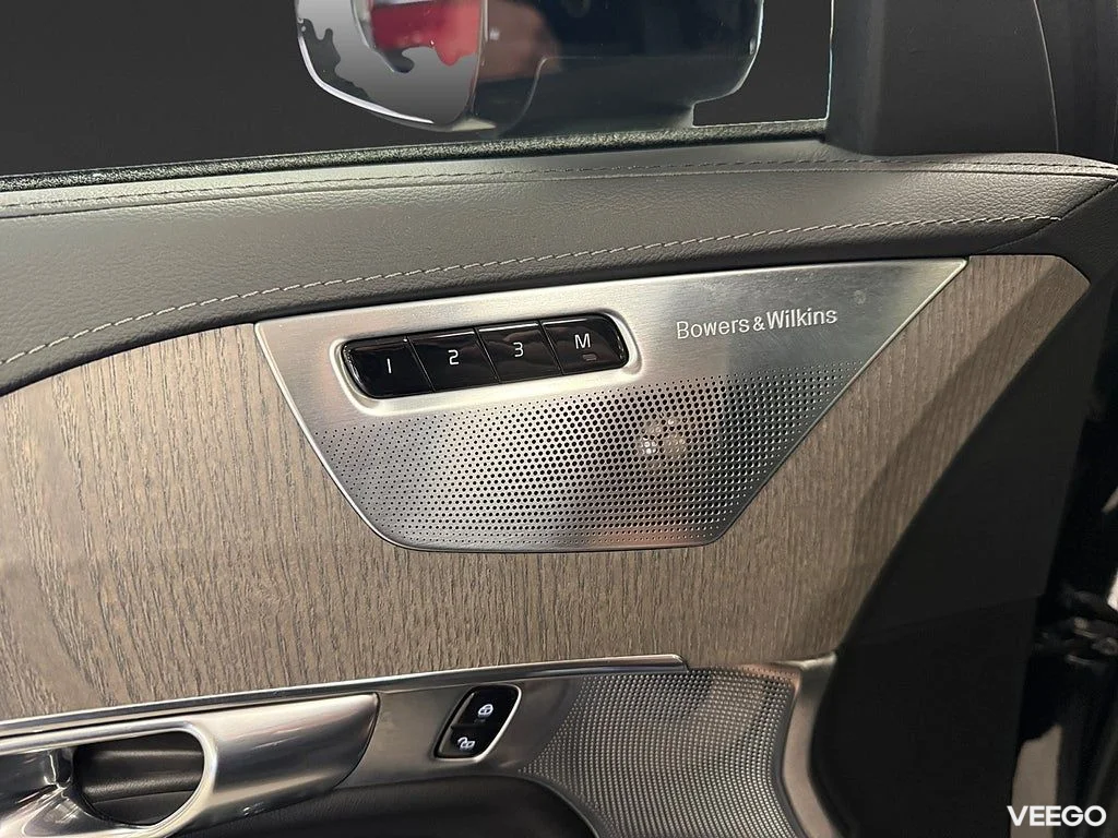 Volvo XC90 Recharge T8 II AWD 456HK Ultimate Dark /B&W /Pano 335kW