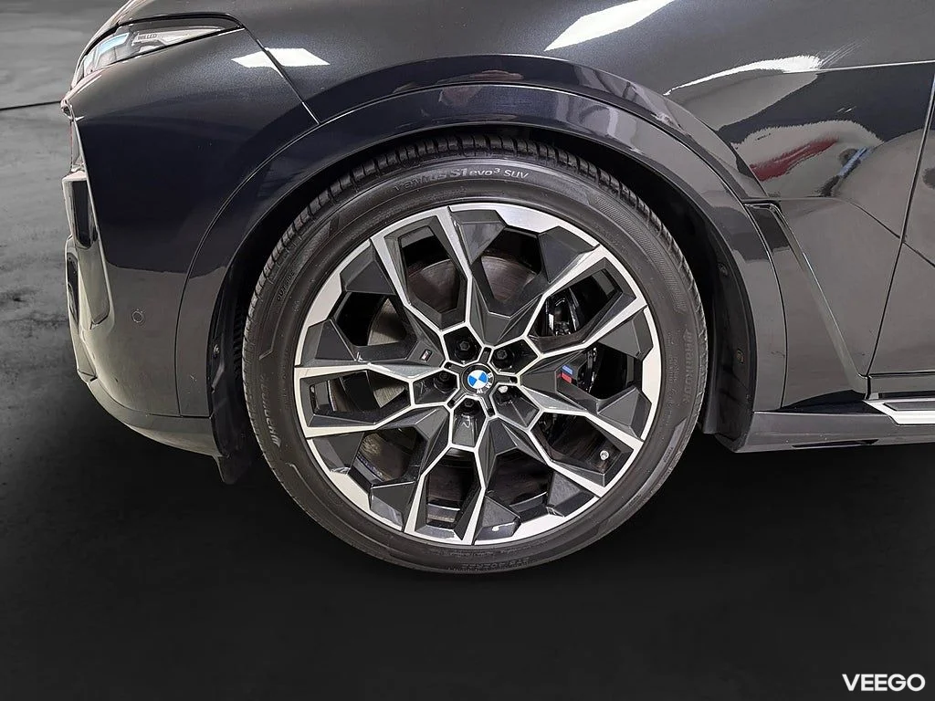 BMW X7 xDrive40d 352HK 7-Sits M-Sport Pro /Sky Lounge /Spec 259kW