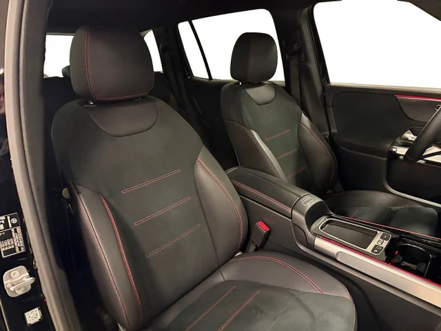 Image of Mercedes-Benz GLB200 220 d 4M 190HK AMG /Backkamera /Drag /Moms 140kW