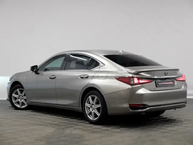 Image of Lexus ES 300h - 2.5 131kW