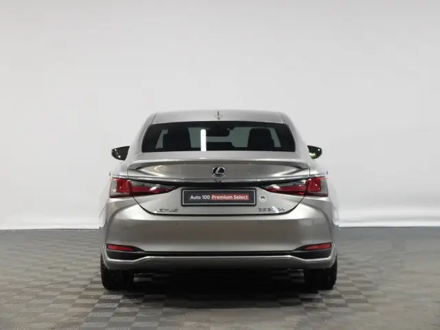 Image of Lexus ES 300h - 2.5 131kW