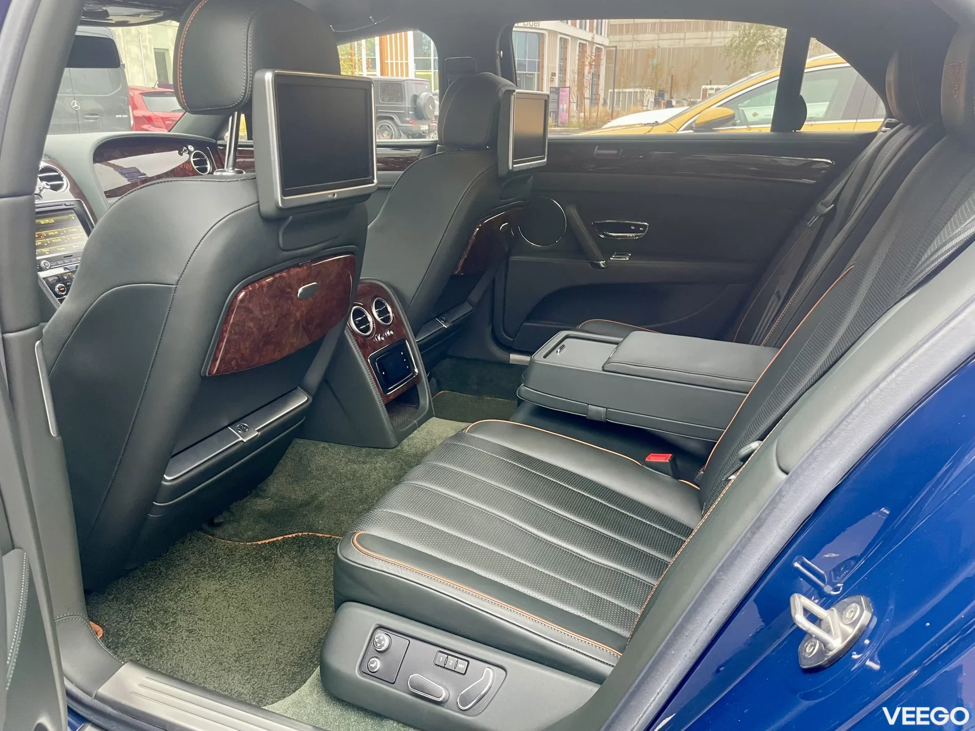 Bentley Flying Spur 6.0 460kW