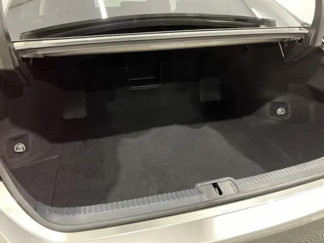 Image of Lexus ES 300h - 2.5 131kW