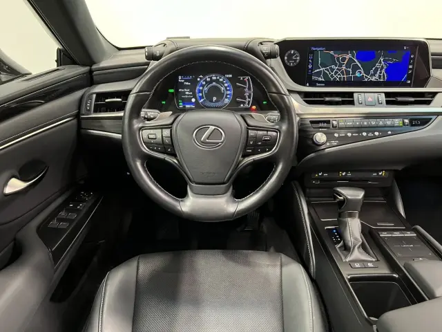 Image of Lexus ES 300h - 2.5 131kW