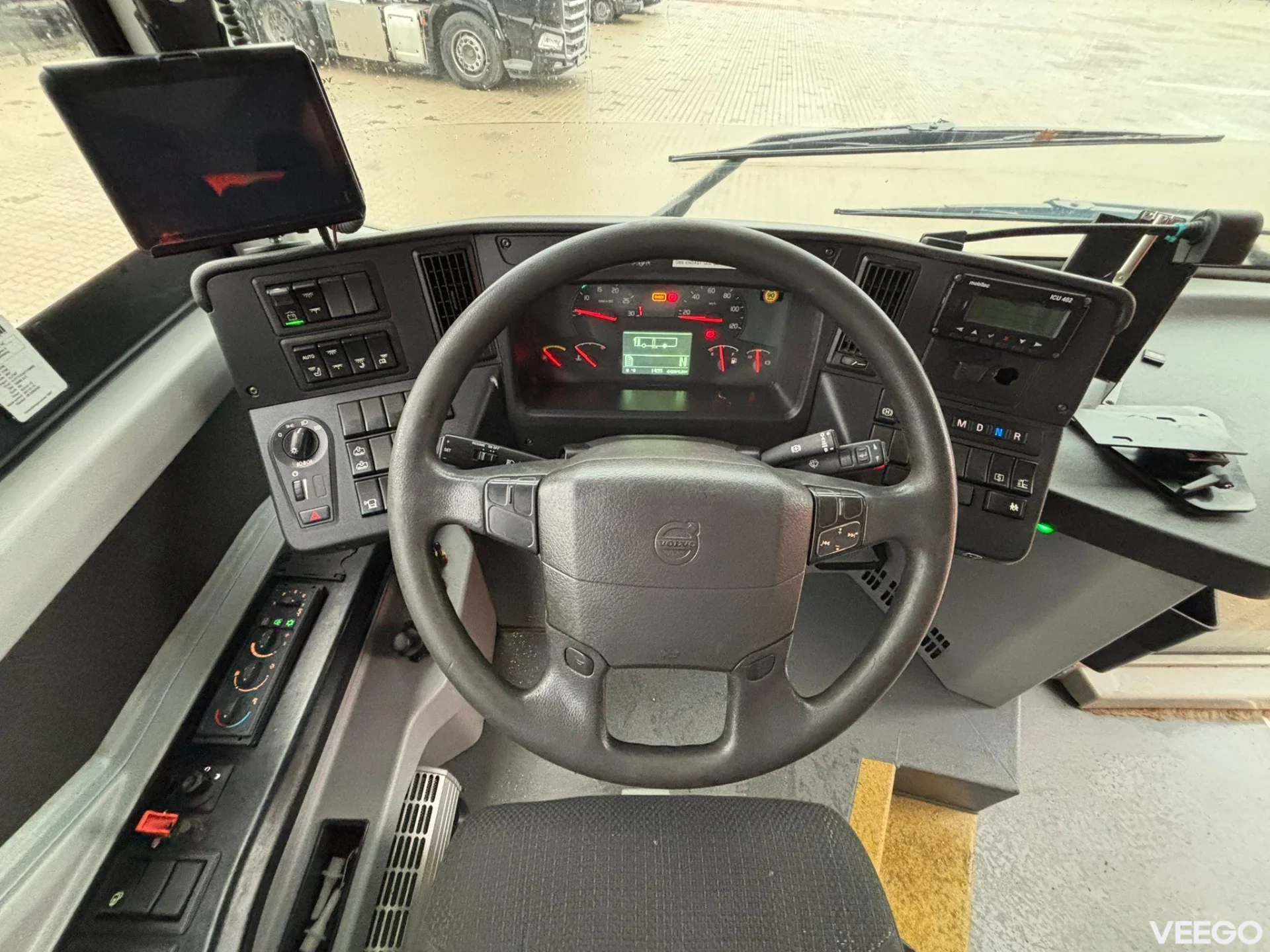 Volvo B8RLE 45 SEATS / AC / AUXILIARY HEATER 240kW