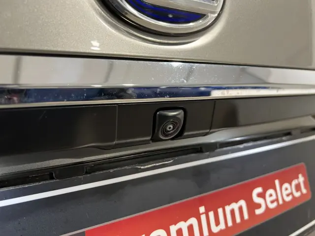 Image of Lexus ES 300h - 2.5 131kW
