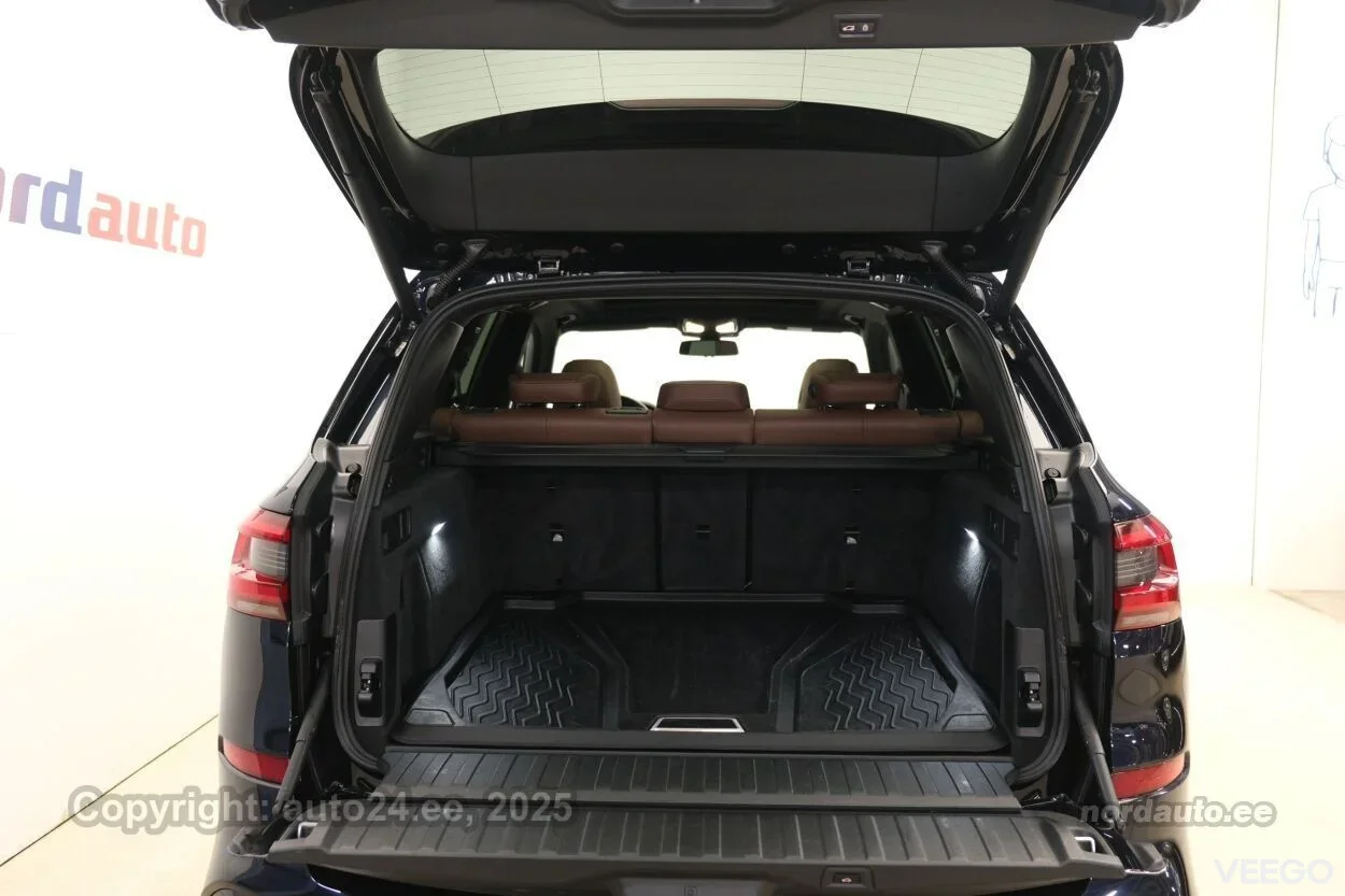 BMW X5 30d xDrive M-Sportpakett 3 195kW