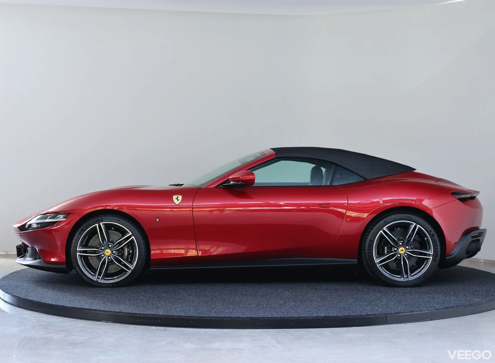 Ferrari Roma SPIDER 456kW