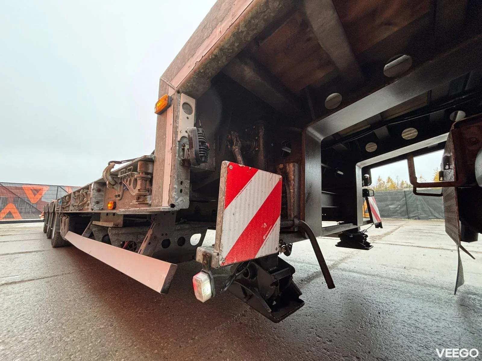 Humbaur HTS30 SAF AXLES / REAR AXLE STEERING