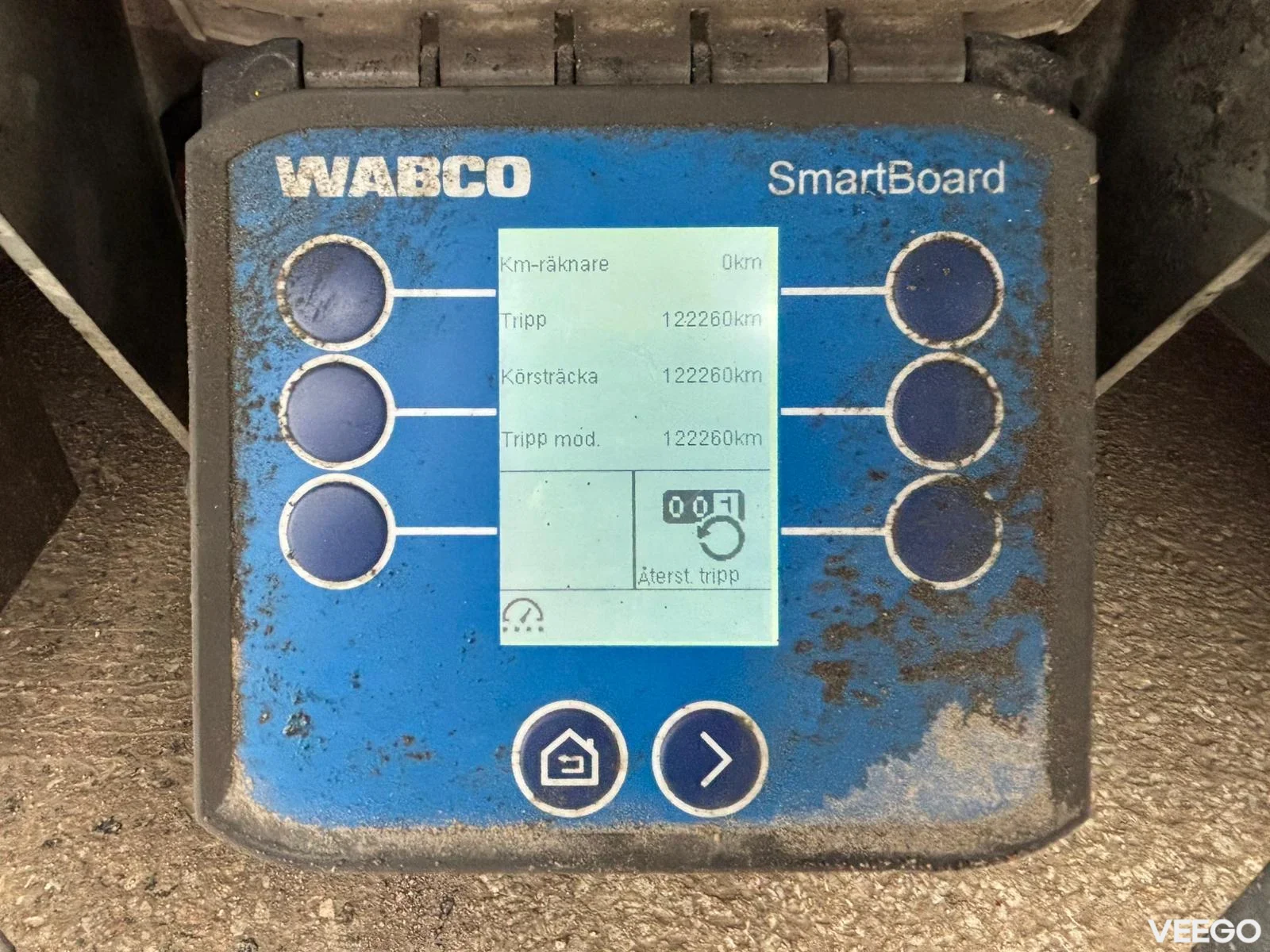 Humbaur HTS30 SAF AXLES / REAR AXLE STEERING