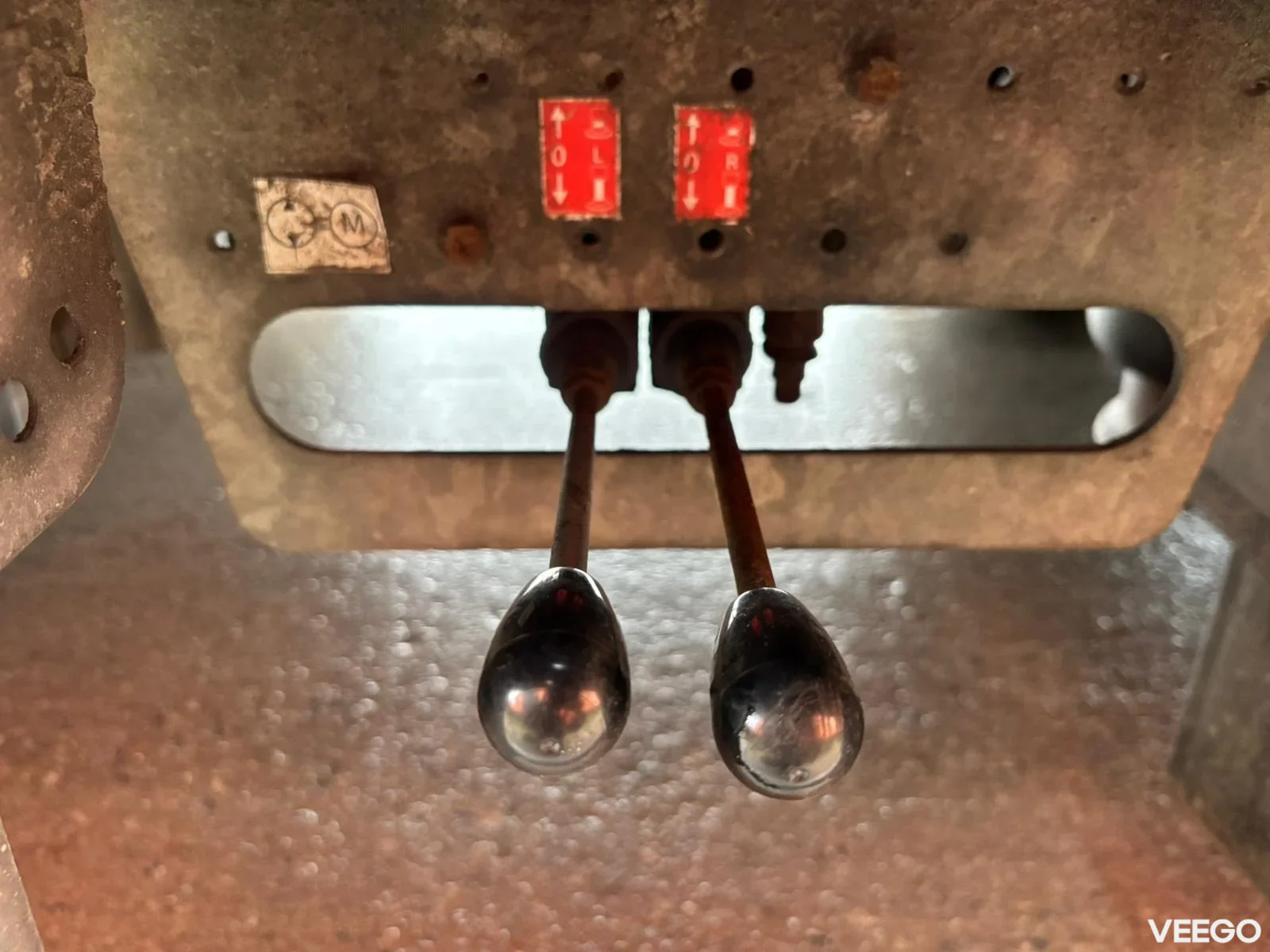 Humbaur HTS30 SAF AXLES / REAR AXLE STEERING