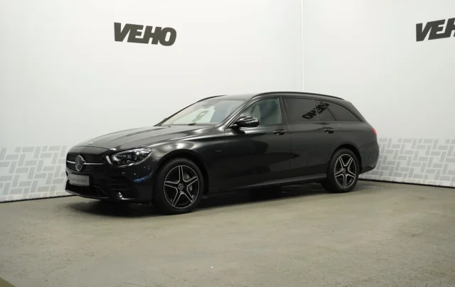 Image of Mercedes-Benz E300 de 4Matic AMG Line 143kW
