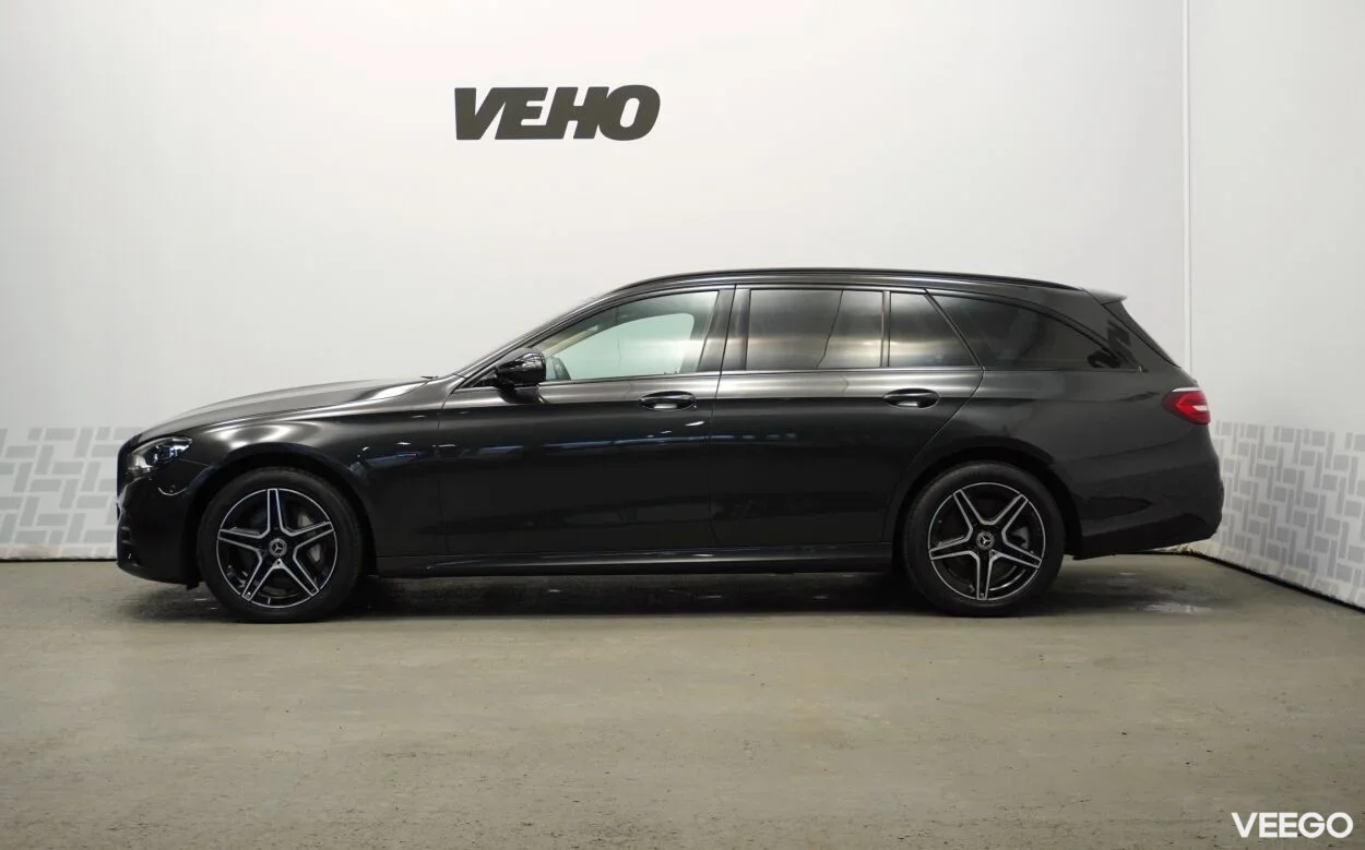 Mercedes-Benz E300 de 4Matic AMG Line 143kW