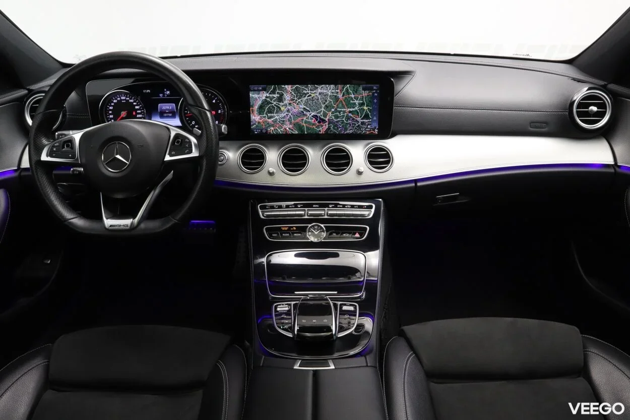 Mercedes-Benz E220 d AMG 2 143kW