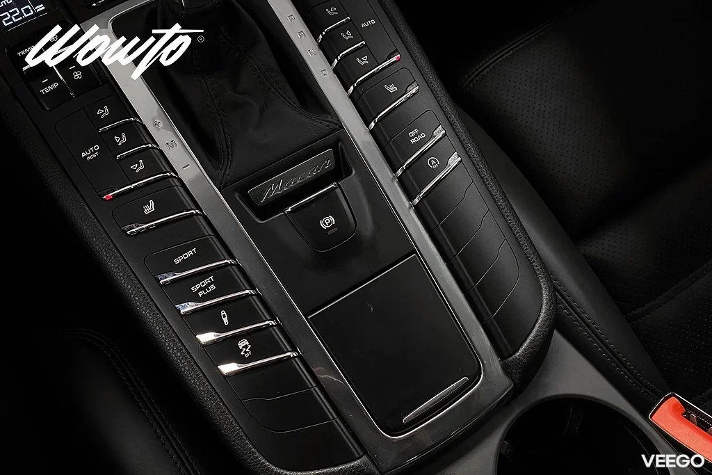 Porsche Macan Turbo PDK 400HK /Pano /Navi /Bose /Sv-Såld 294kW