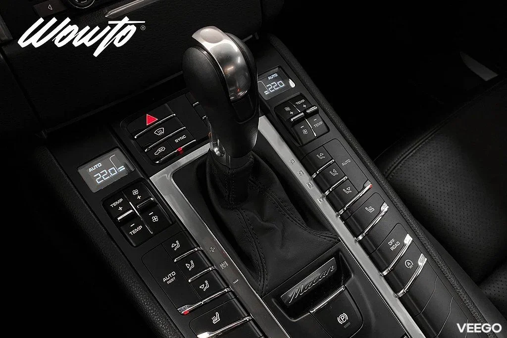 Porsche Macan Turbo PDK 400HK /Pano /Navi /Bose /Sv-Såld 294kW