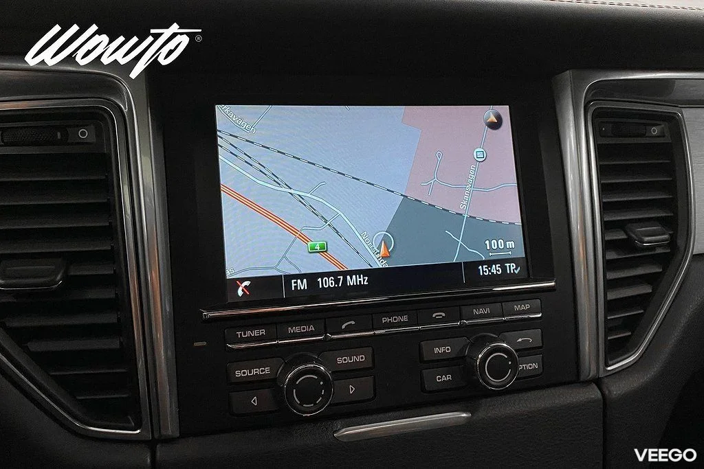 Porsche Macan Turbo PDK 400HK /Pano /Navi /Bose /Sv-Såld 294kW