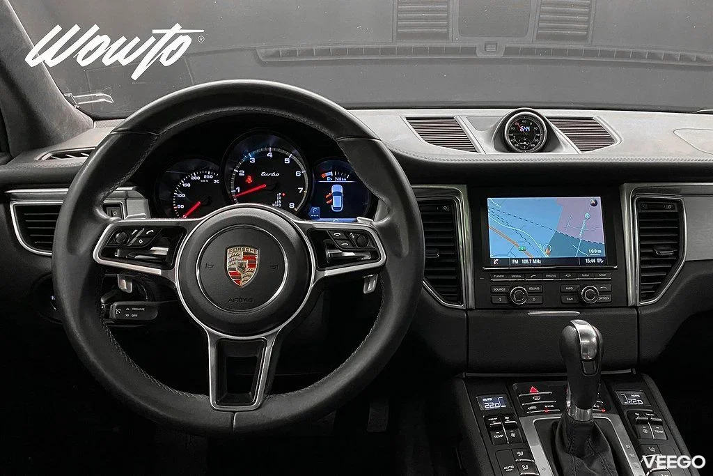 Porsche Macan Turbo PDK 400HK /Pano /Navi /Bose /Sv-Såld 294kW