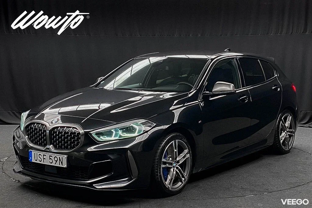 BMW M135 i xDrive Steptronic 306HK /Shadowline /Cockpit 225kW