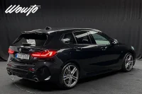 BMW M135 i xDrive Steptronic 306HK /Shadowline /Cockpit 225kW thumbnail