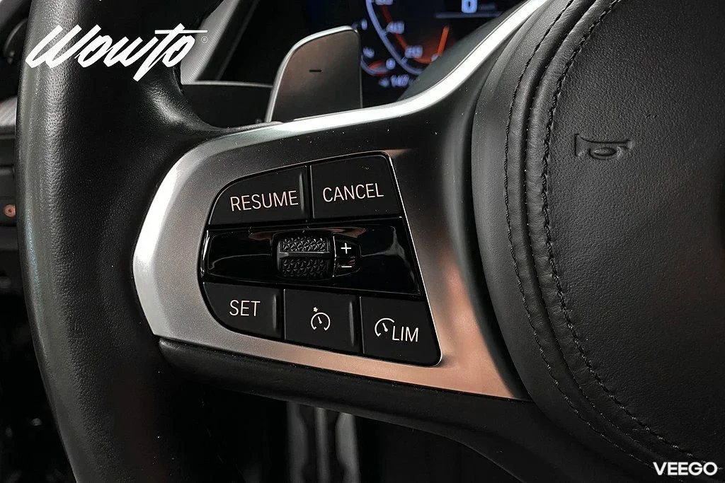 BMW M135 i xDrive Steptronic 306HK /Shadowline /Cockpit 225kW