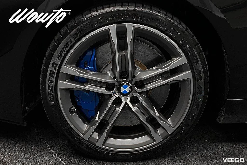 BMW M135 i xDrive Steptronic 306HK /Shadowline /Cockpit 225kW