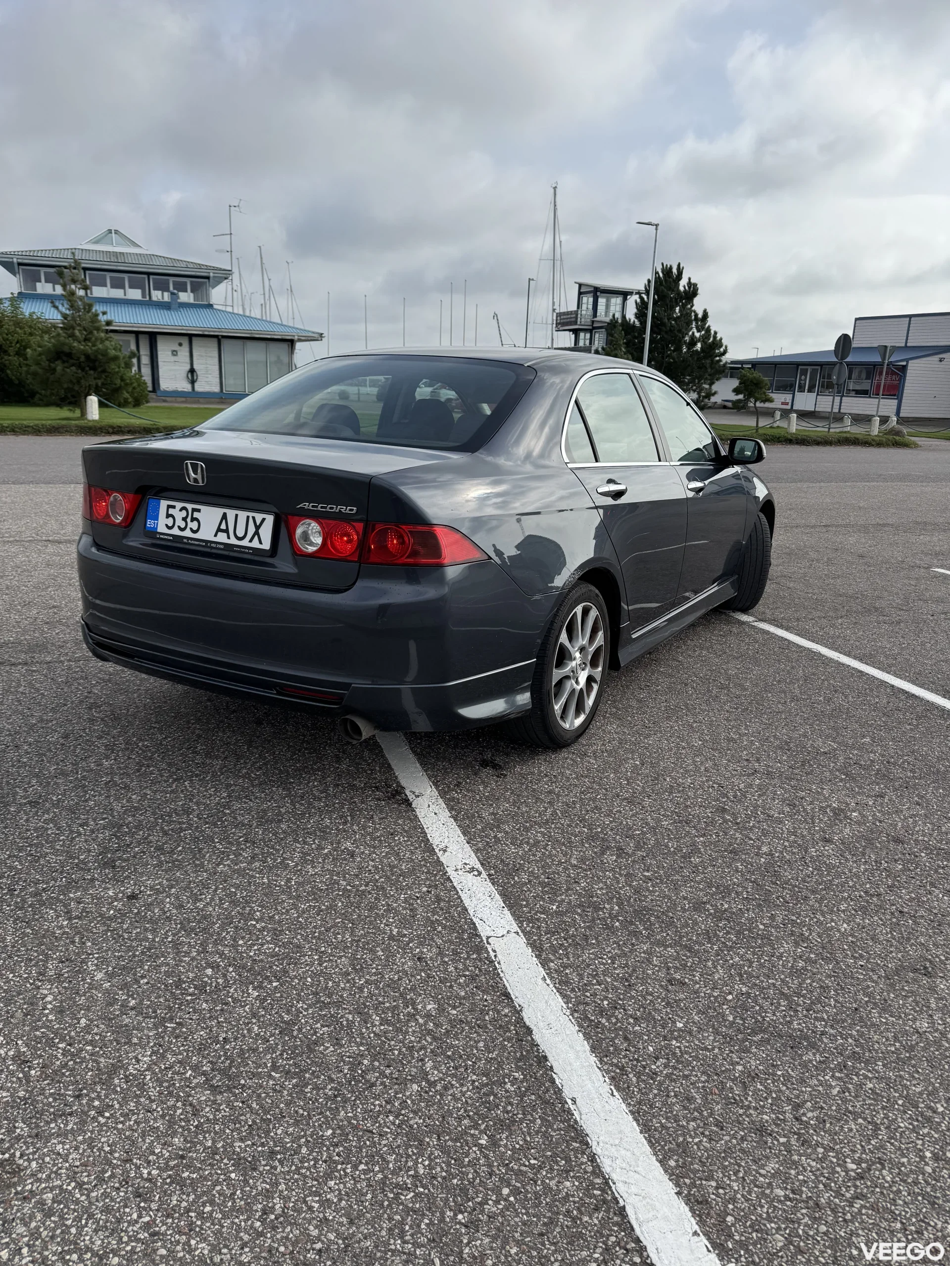 Honda Accord 2.0 114kW