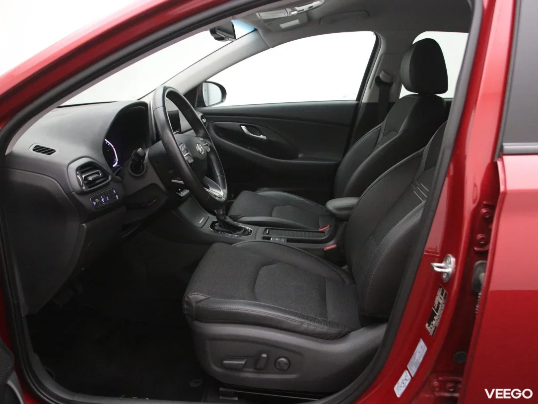 Hyundai i30 1.5 118kW