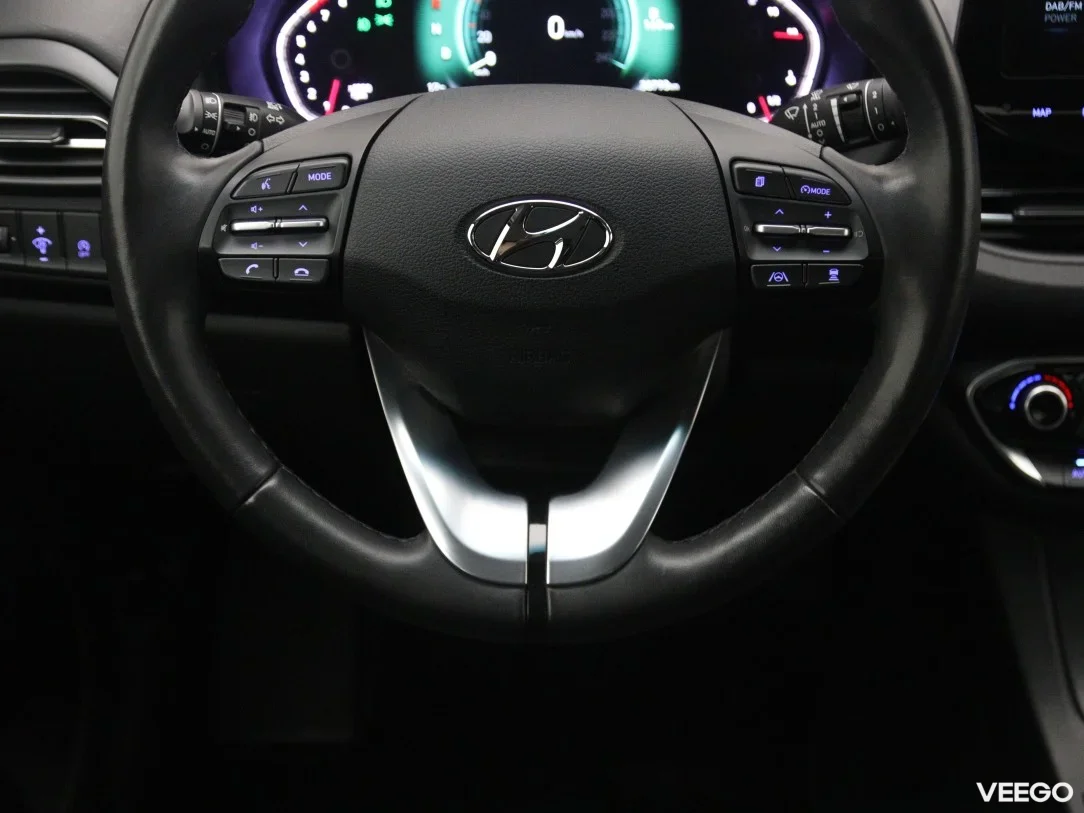 Hyundai i30 1.5 118kW