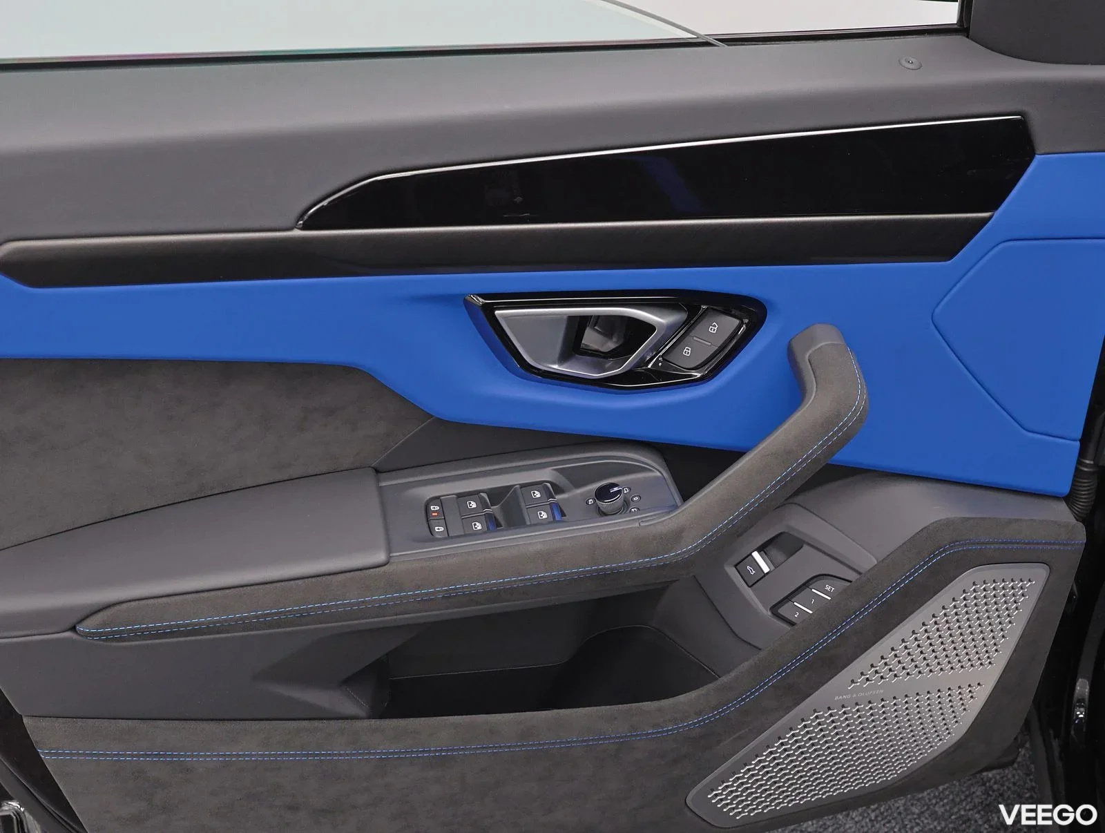 Lamborghini Urus - 490kW