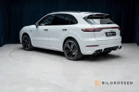 Porsche Cayenne E-Hybrid Platinum 3.79% Pano BOSE 360 Drag 340kW thumbnail