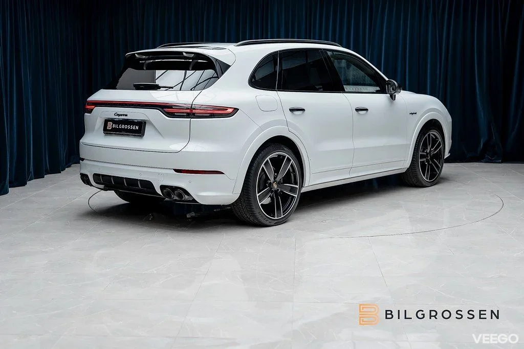 Porsche Cayenne E-Hybrid Platinum 3.79% Pano BOSE 360 Drag 340kW