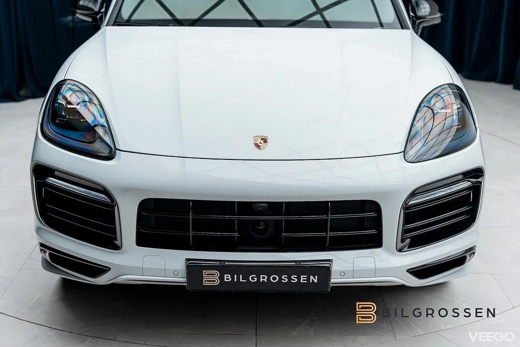 Porsche Cayenne E-Hybrid Platinum 3.79% Pano BOSE 360 Drag 340kW
