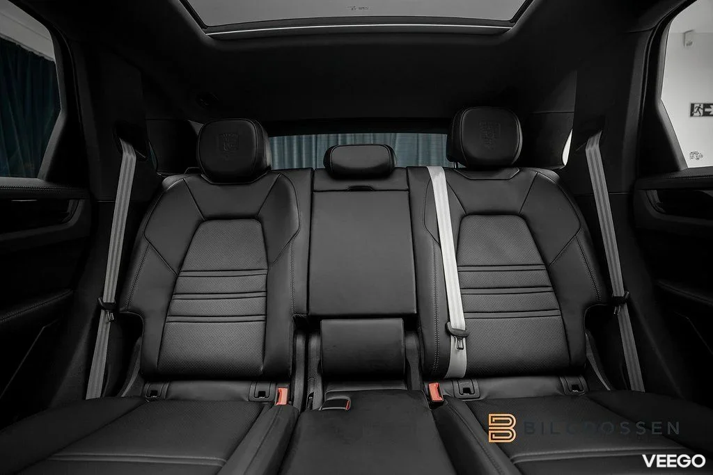 Porsche Cayenne E-Hybrid Platinum 3.79% Pano BOSE 360 Drag 340kW